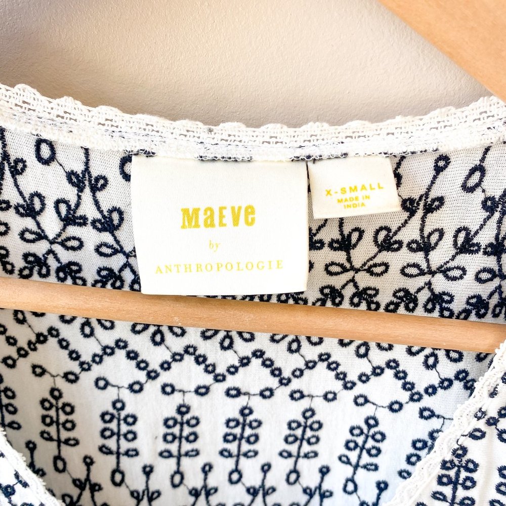 ✨Anthropologie✨ Embroidered Tank | Black & White | Size XS - Picture 5 of 9